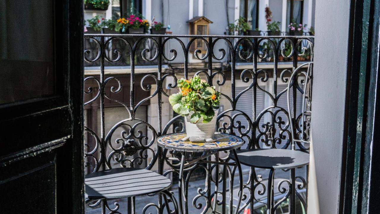 Bonito Y Espacioso Piso En Bilbao. Centro Dış mekan fotoğraf
