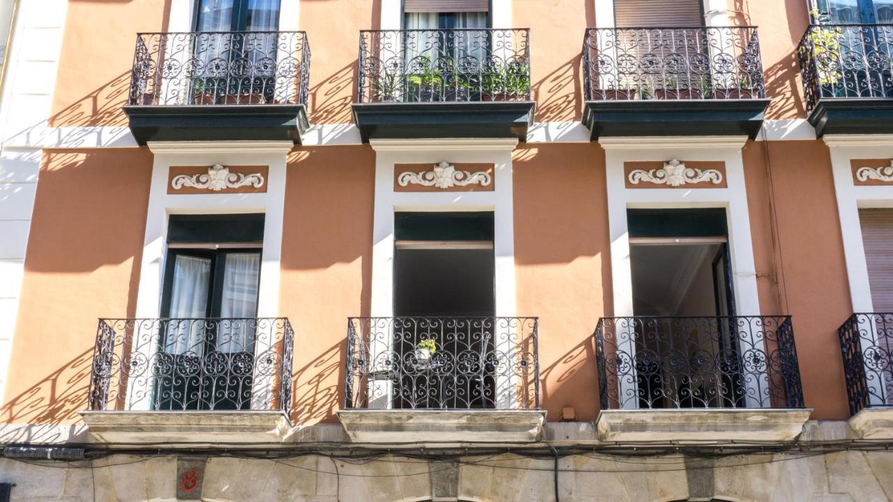 Bonito Y Espacioso Piso En Bilbao. Centro Dış mekan fotoğraf